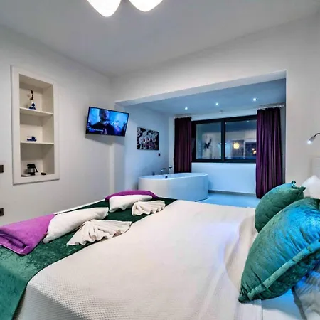 Vilă 2 Bedroom - 5084 *