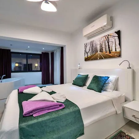 Vilă 2 Bedroom - 5084 *